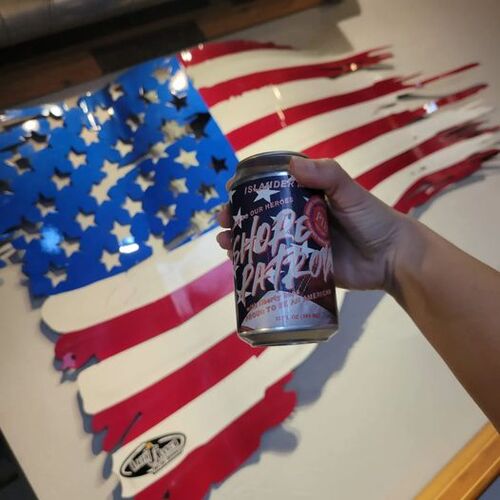 Beer and flag.